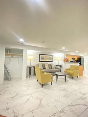 Lovely Remodeled 2bdrm Basement Home